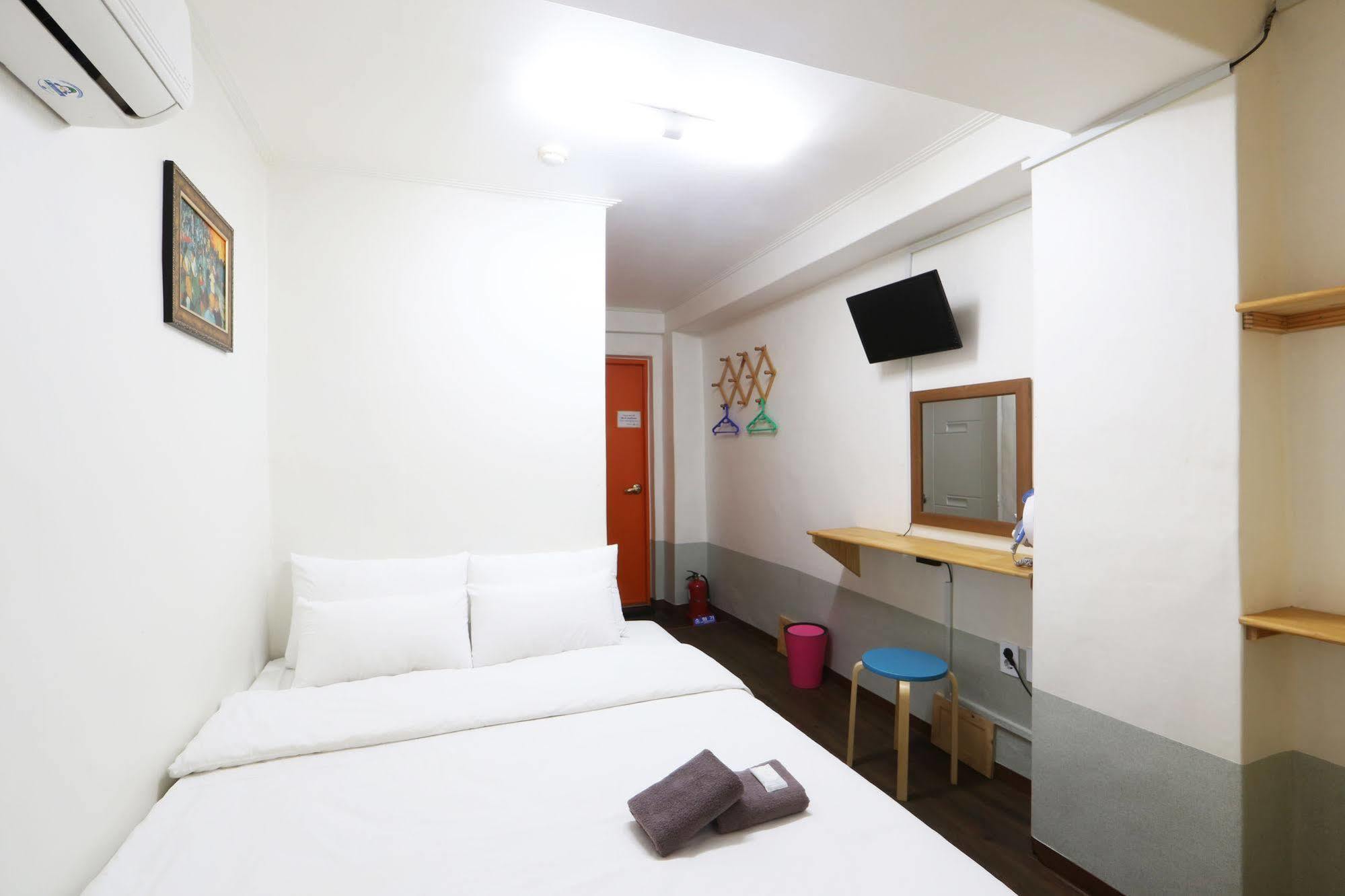Auberge de jeunesse Apple Backpackers à Séoul Extérieur photo